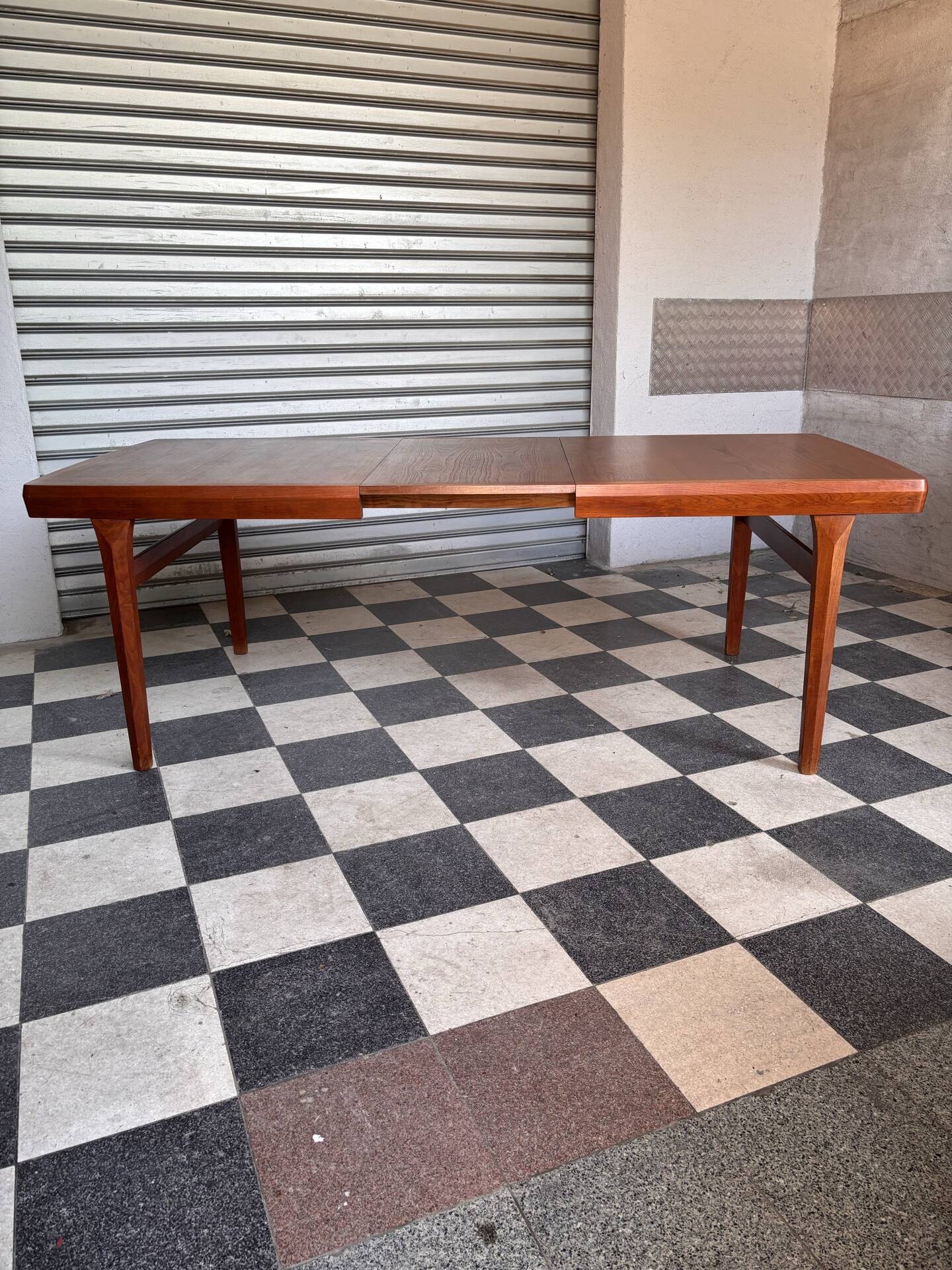 Table scandinave en teck