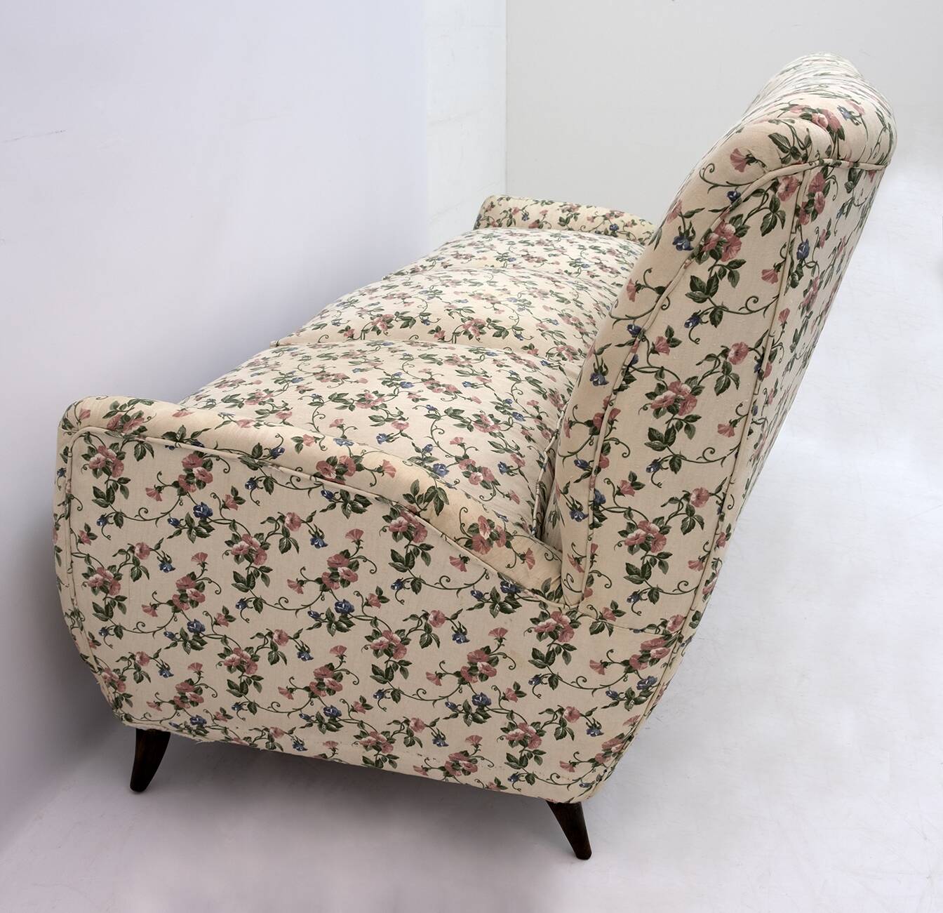 Gio Ponti N. 512 Mid-Century Modern Italian Sofa for ISA, 1950s