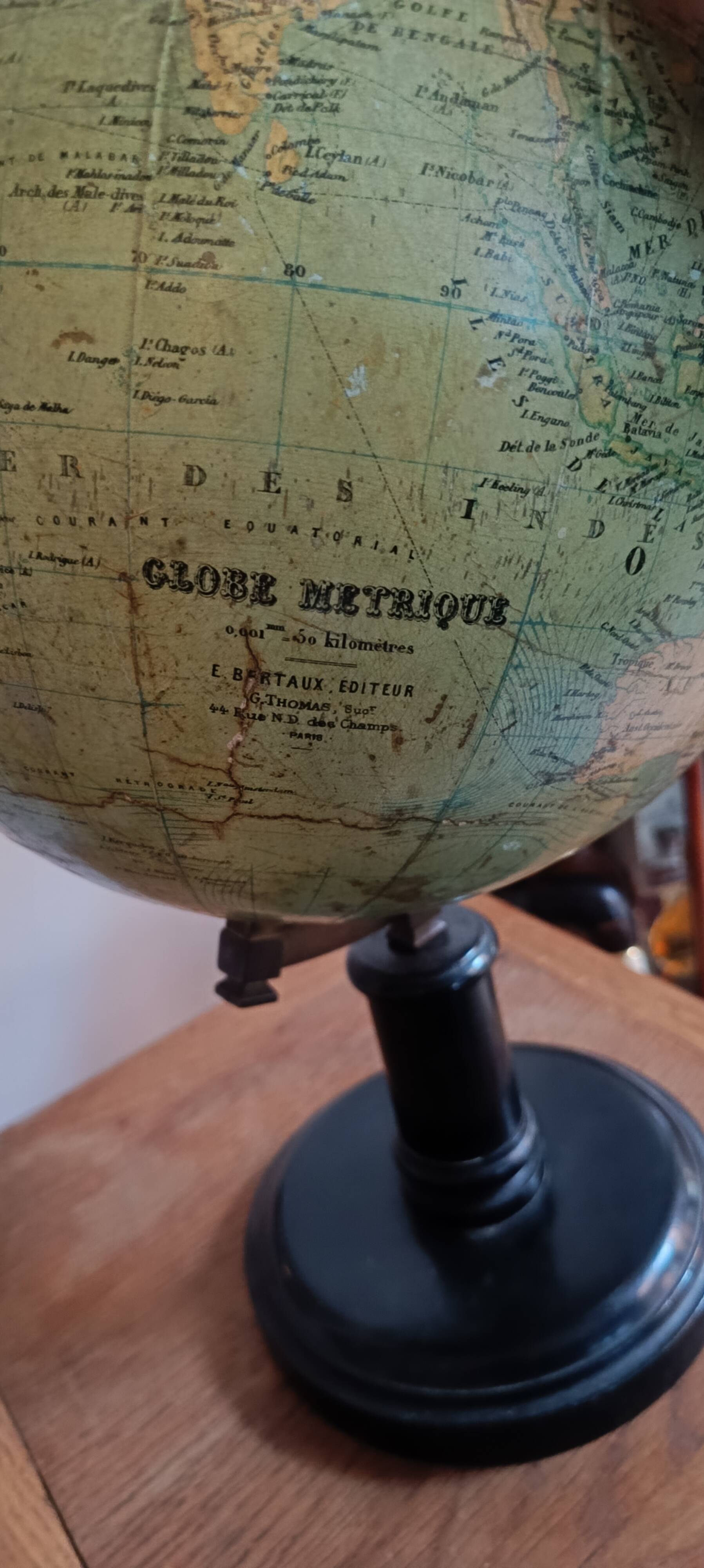 Old G Thomas globe, late 19th century