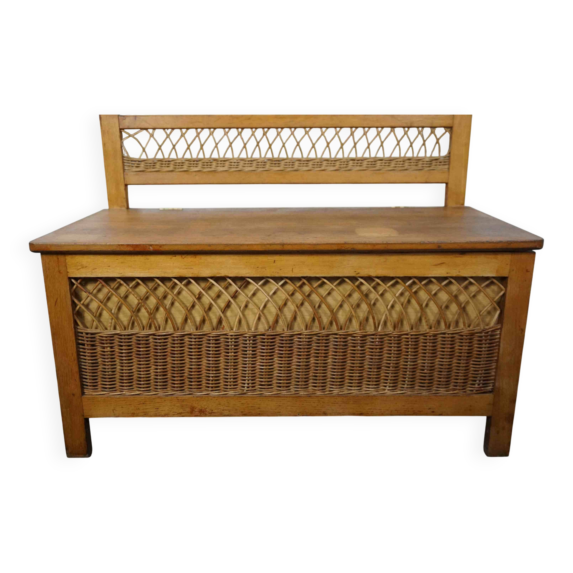 Coffre à jouets, banc en bois et rotin, années 60