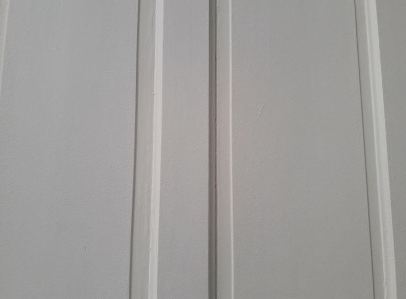Communication door 82,3x218,1cm old molded