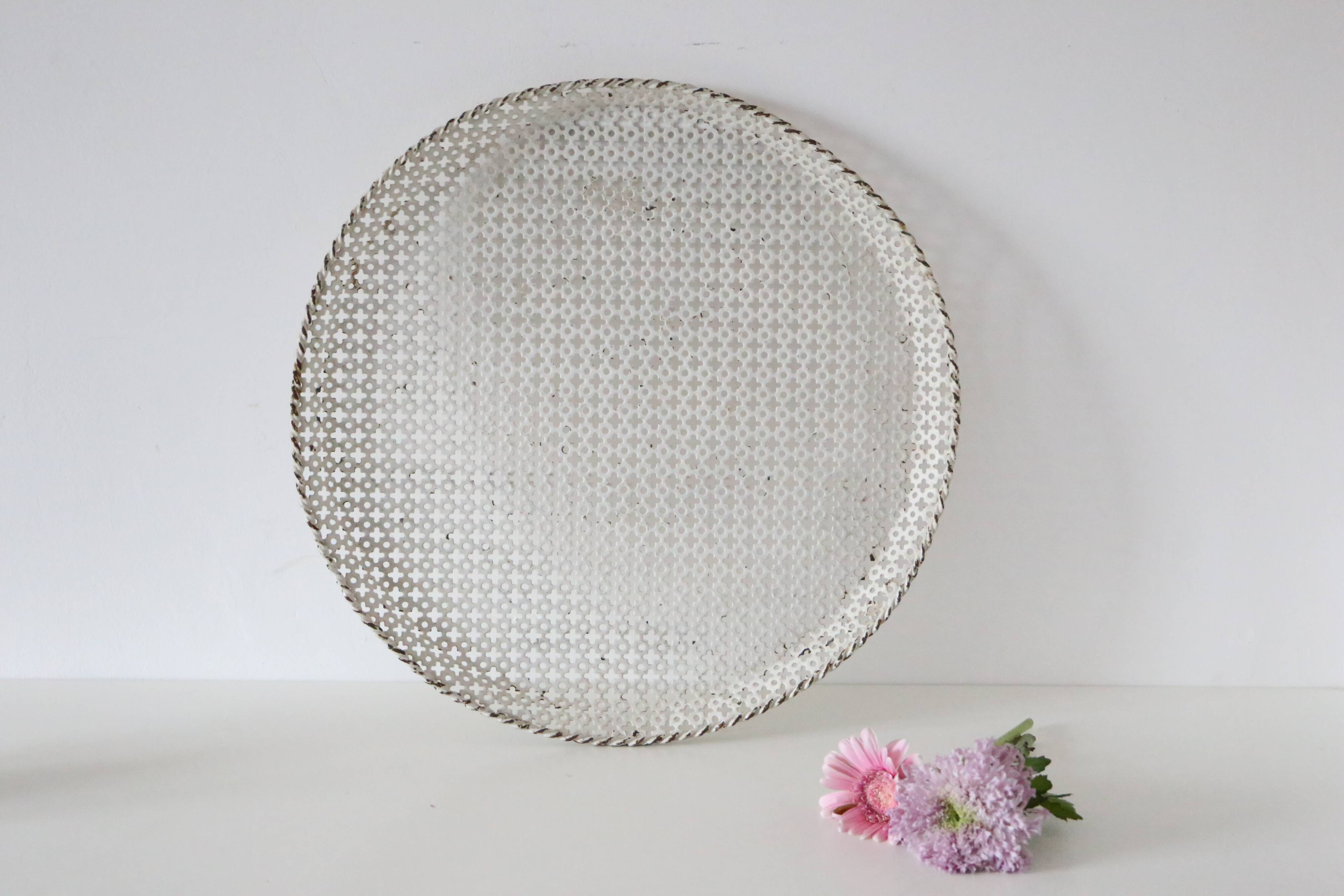 Round Mathieu Mategot tray in perforated metal, 1950, vintage