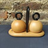Set of salt and pepper mills