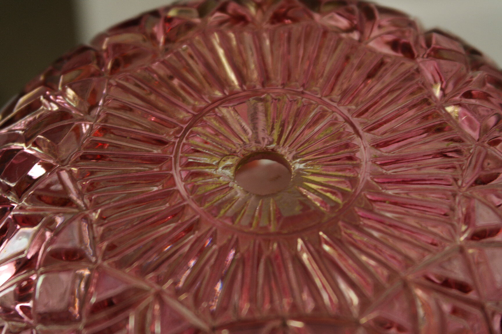 Glass and crystal pink boudoir grapevine lamp