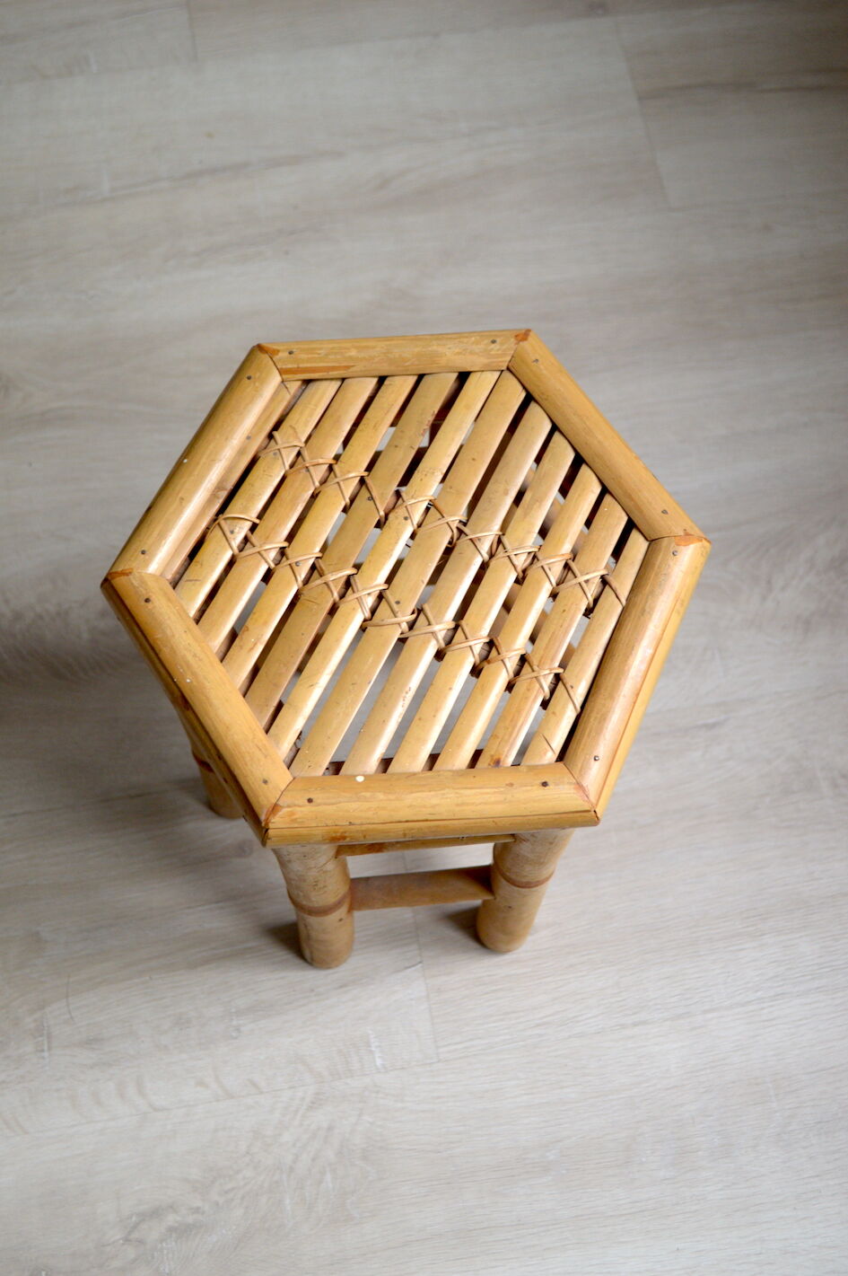 Bamboo plant holder stool