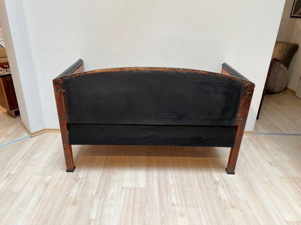 Biedermeier Sofa in Cherry Veneer and Horsehair, South Germany, 1830s