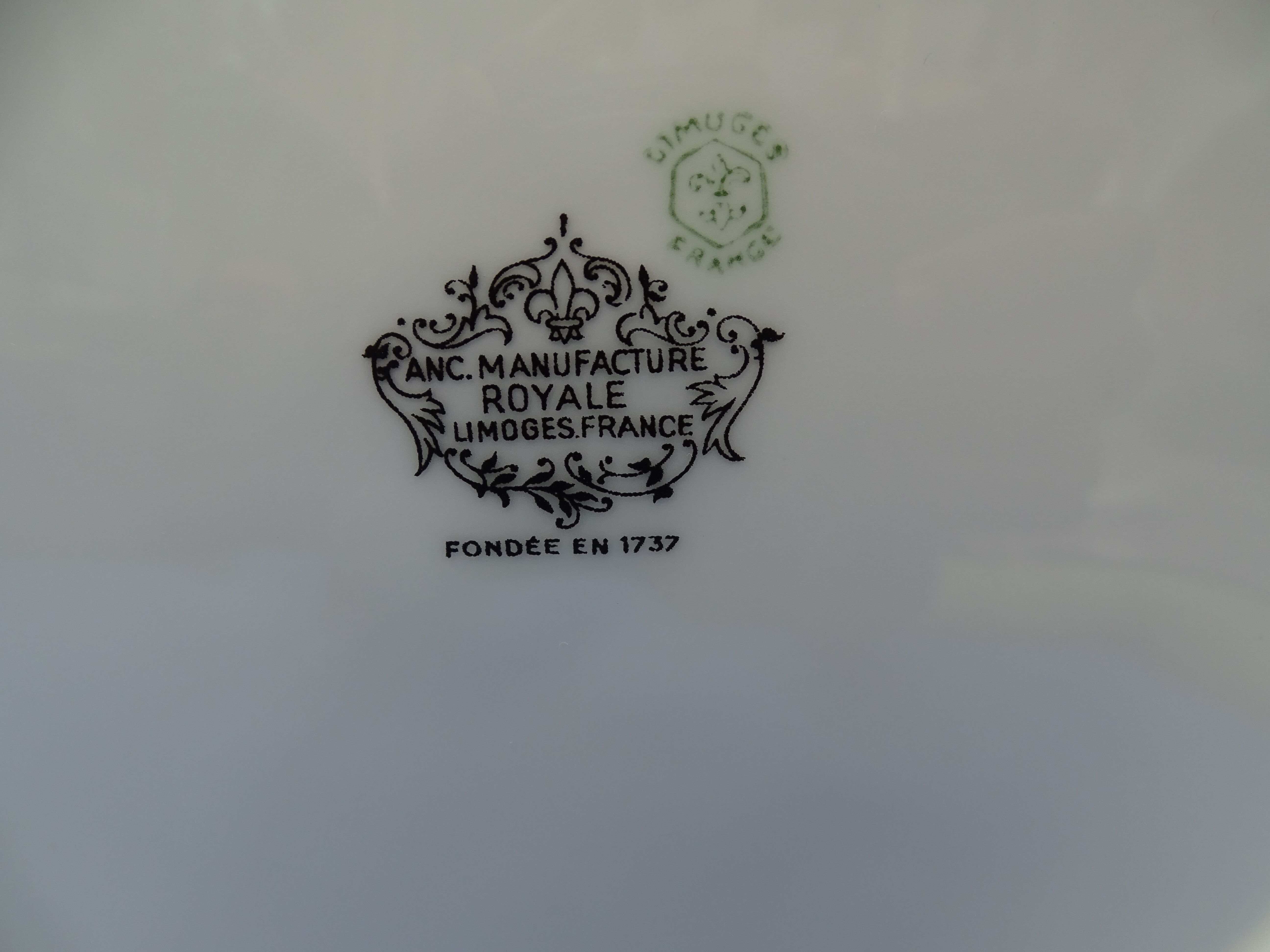Set de 10 assiettes plates blanches Limoges
