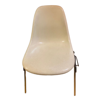 Chair by Charles & Ray Eames Herman Miller edition