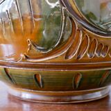 Vase sculpté, forme de cruche