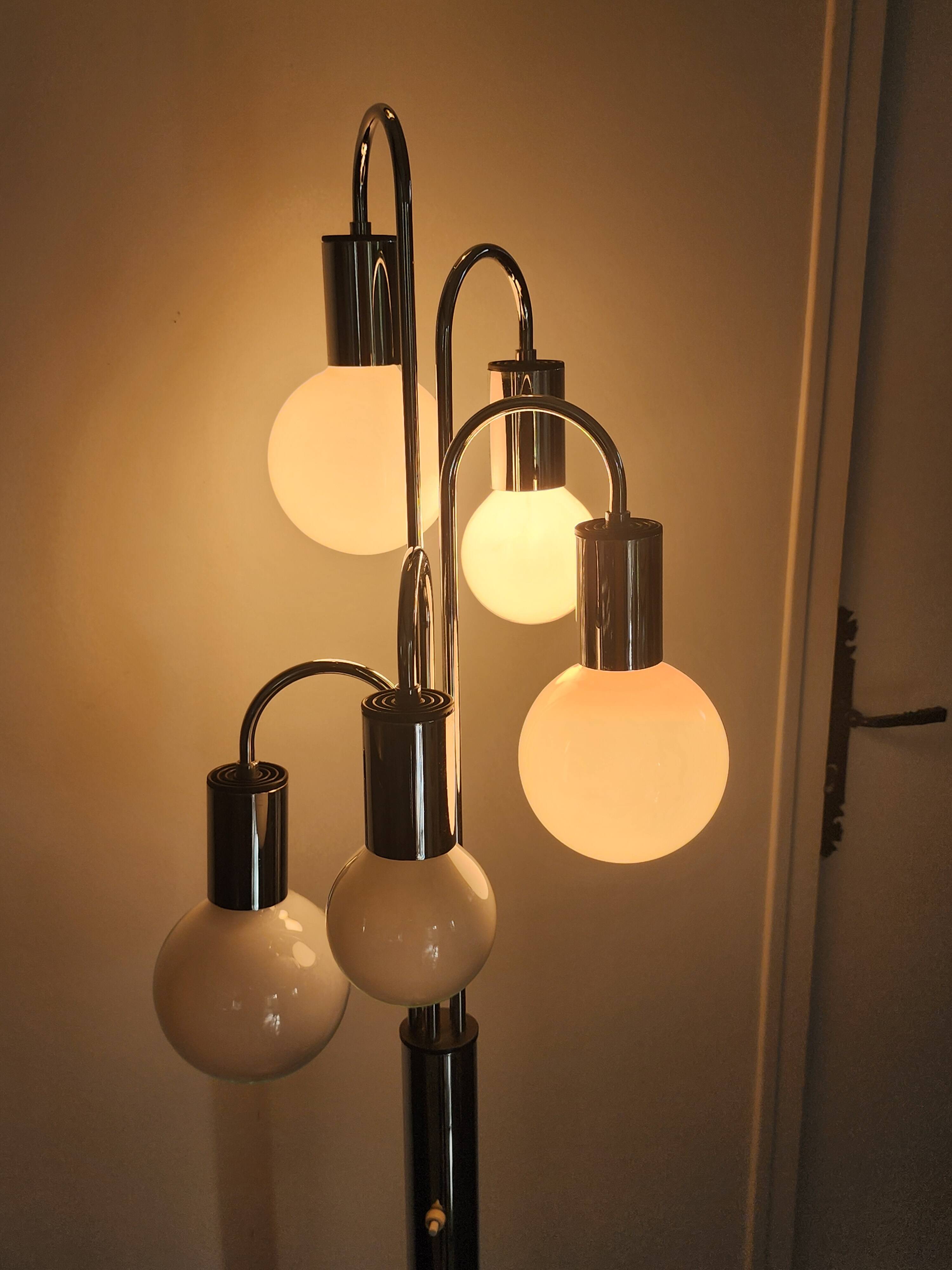 Waterfall floor lamp by Robert Sonneman