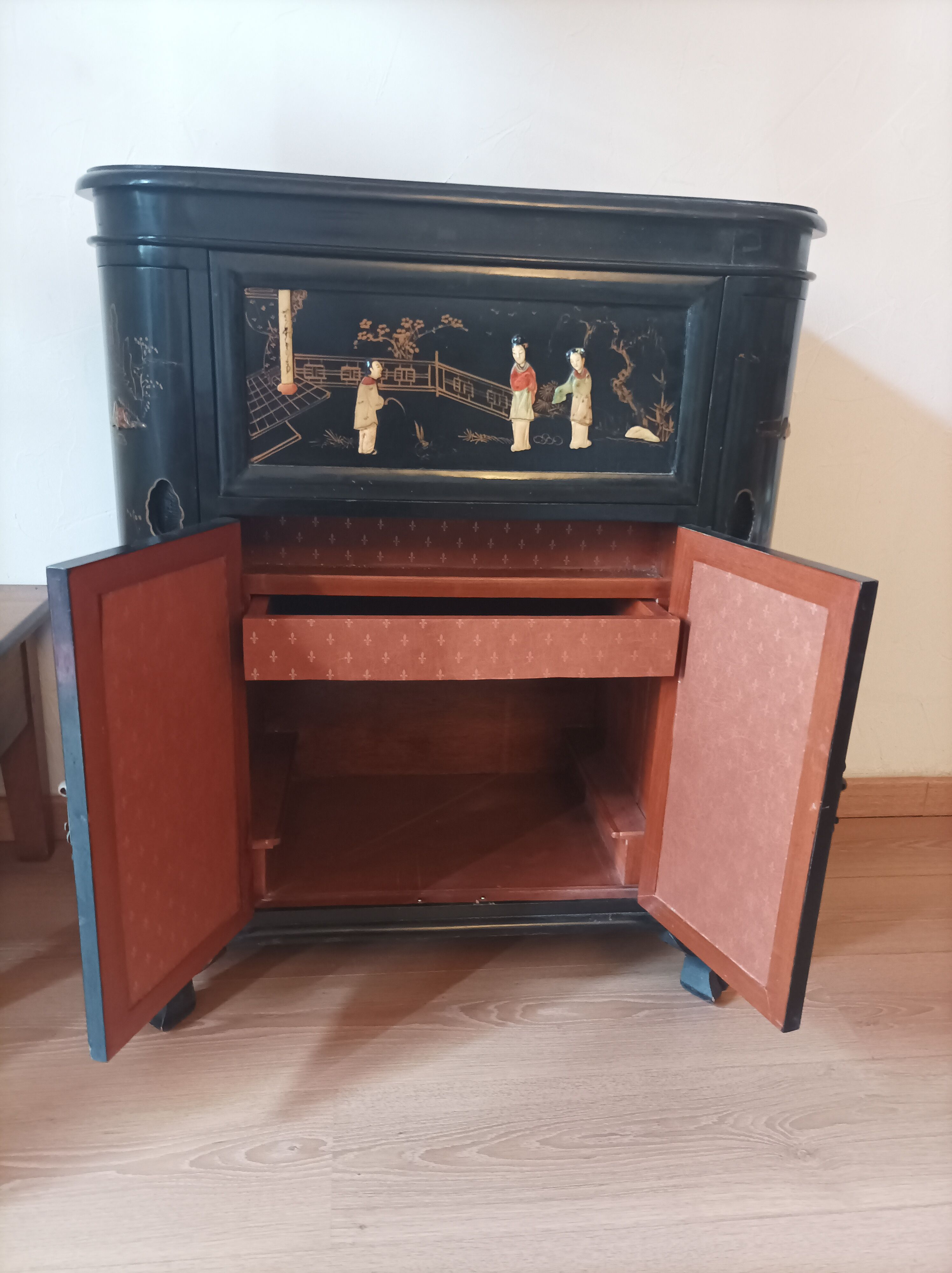 Chinese bar furniture