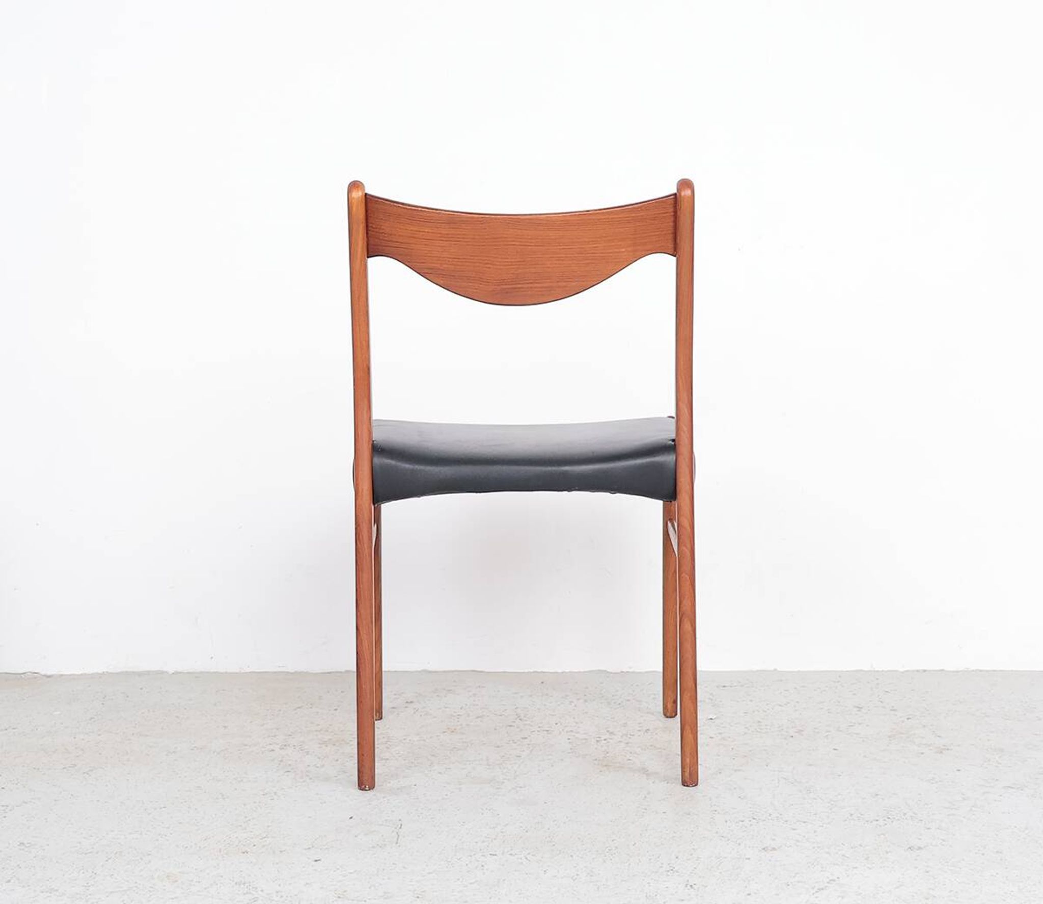 Teak and leather chairs by Arne Wahl Iversen for Glyngøre Stolefabrik, 1960
