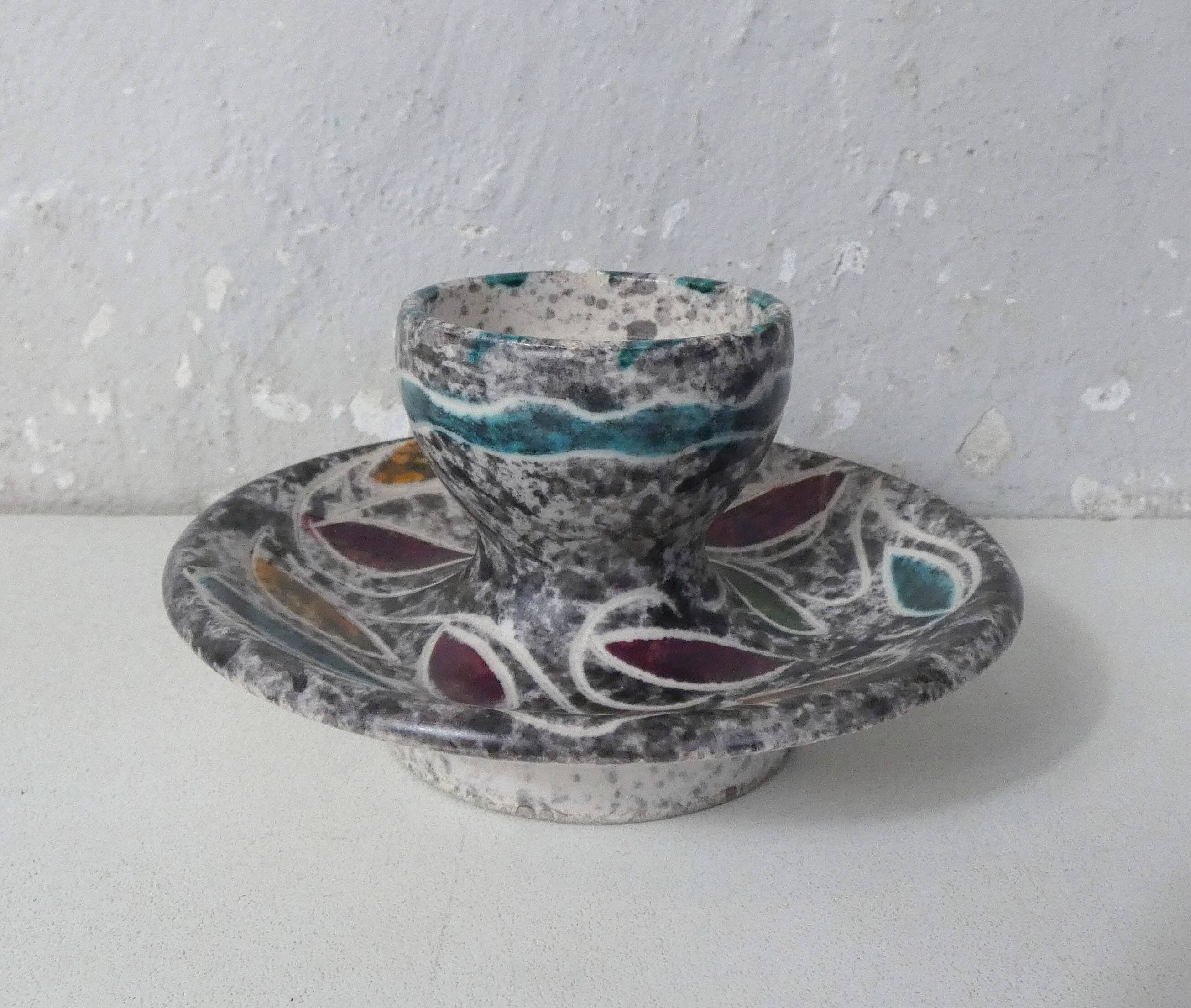 Vallauris ceramic eggcup signed Yvan Borty