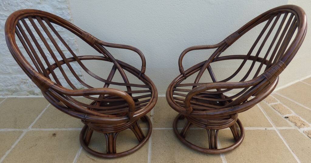 2 chic rattan armchairs in a completely restored style without cushions - Excelle