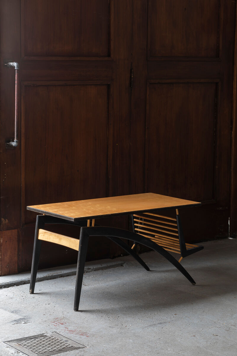 Table basse aux formes organiques, Slovénie, années 1960