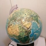 Luminous earth globe