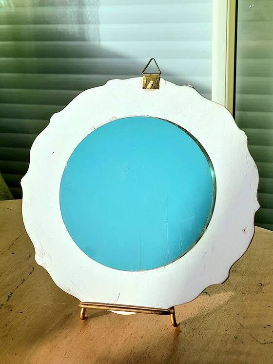 Flowered ceramic mirror