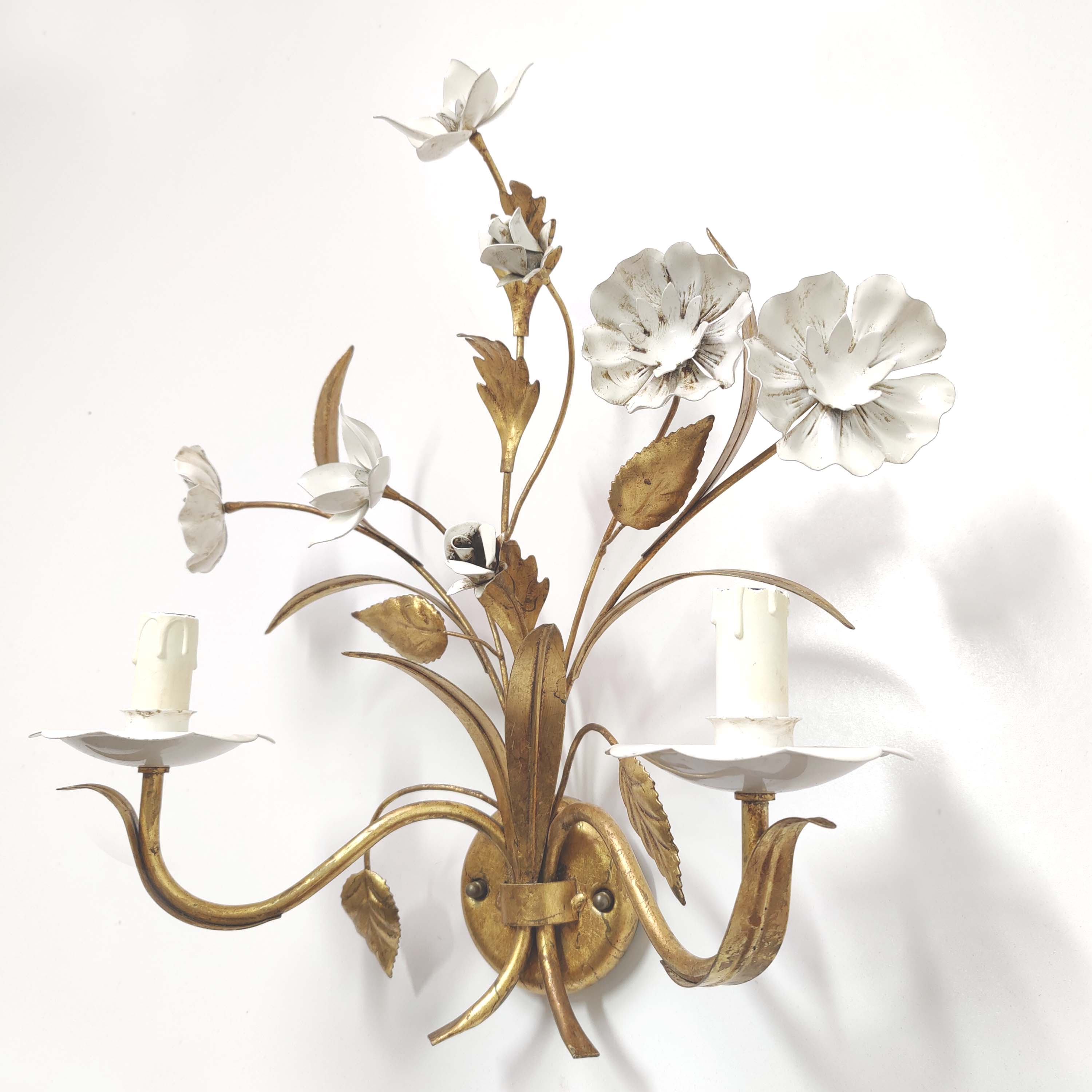 Wall lamp flowers metal white and golden Masca Italy