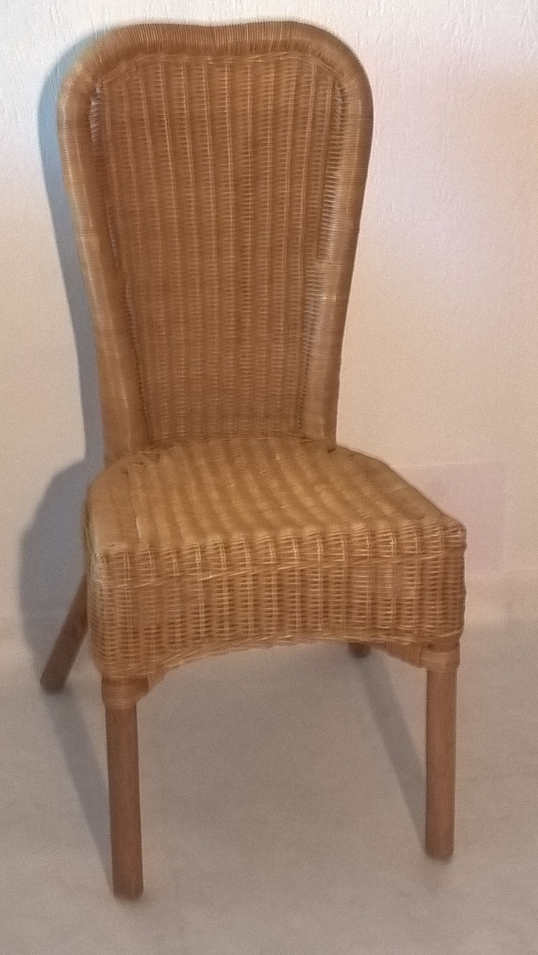Nice pair of 90 Euros rattan chairs
