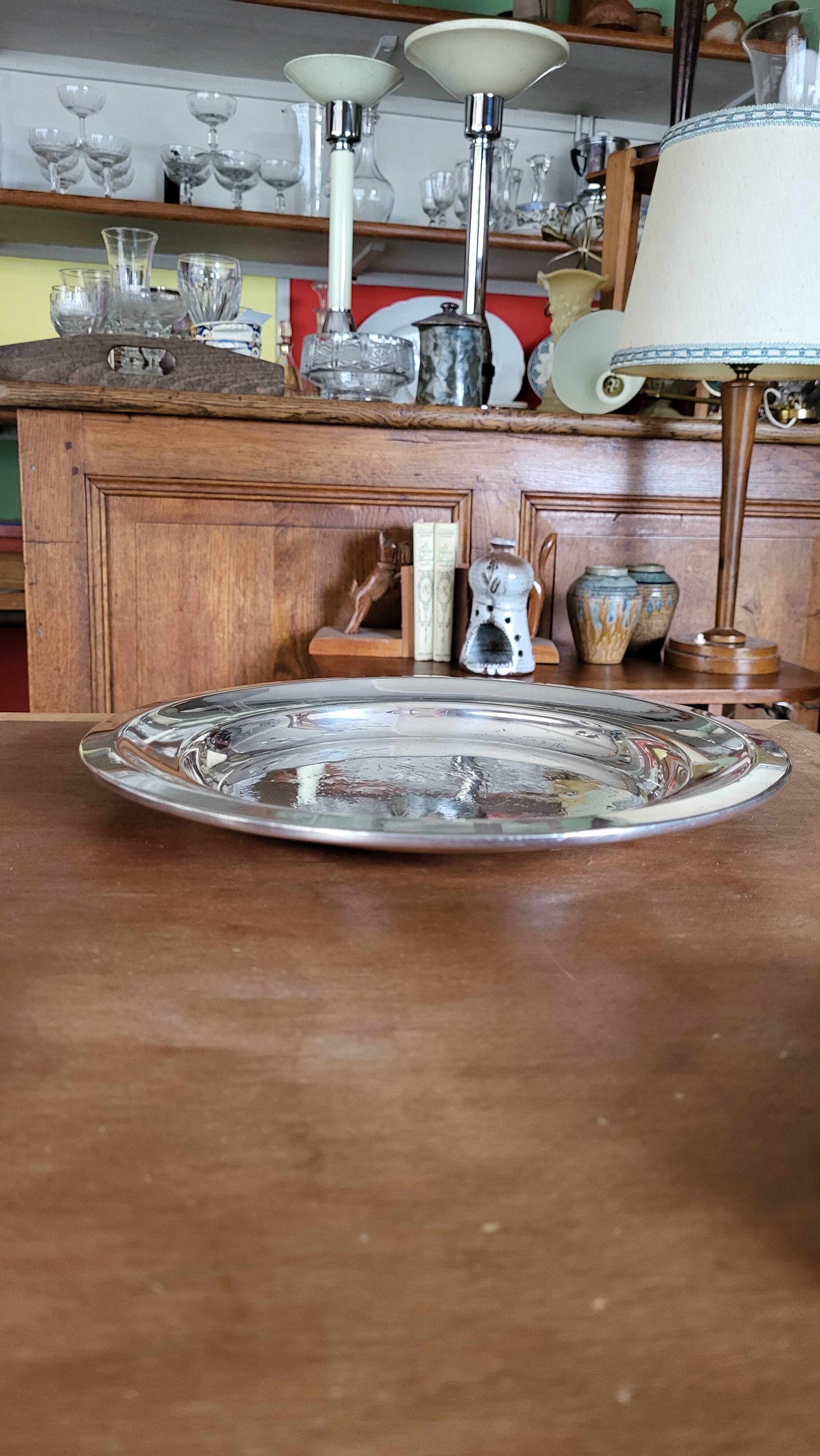 Plat en métal argenté  Christofle