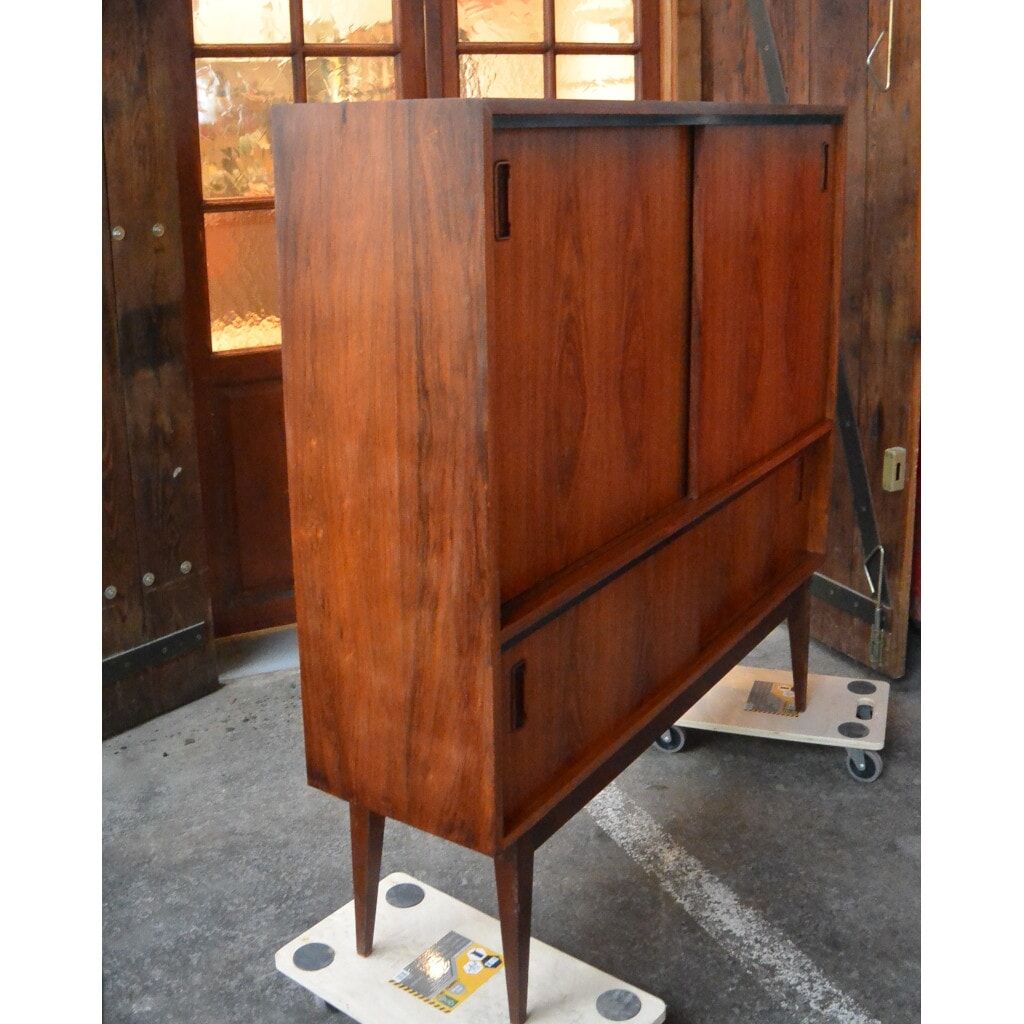 Sliding-door buffet