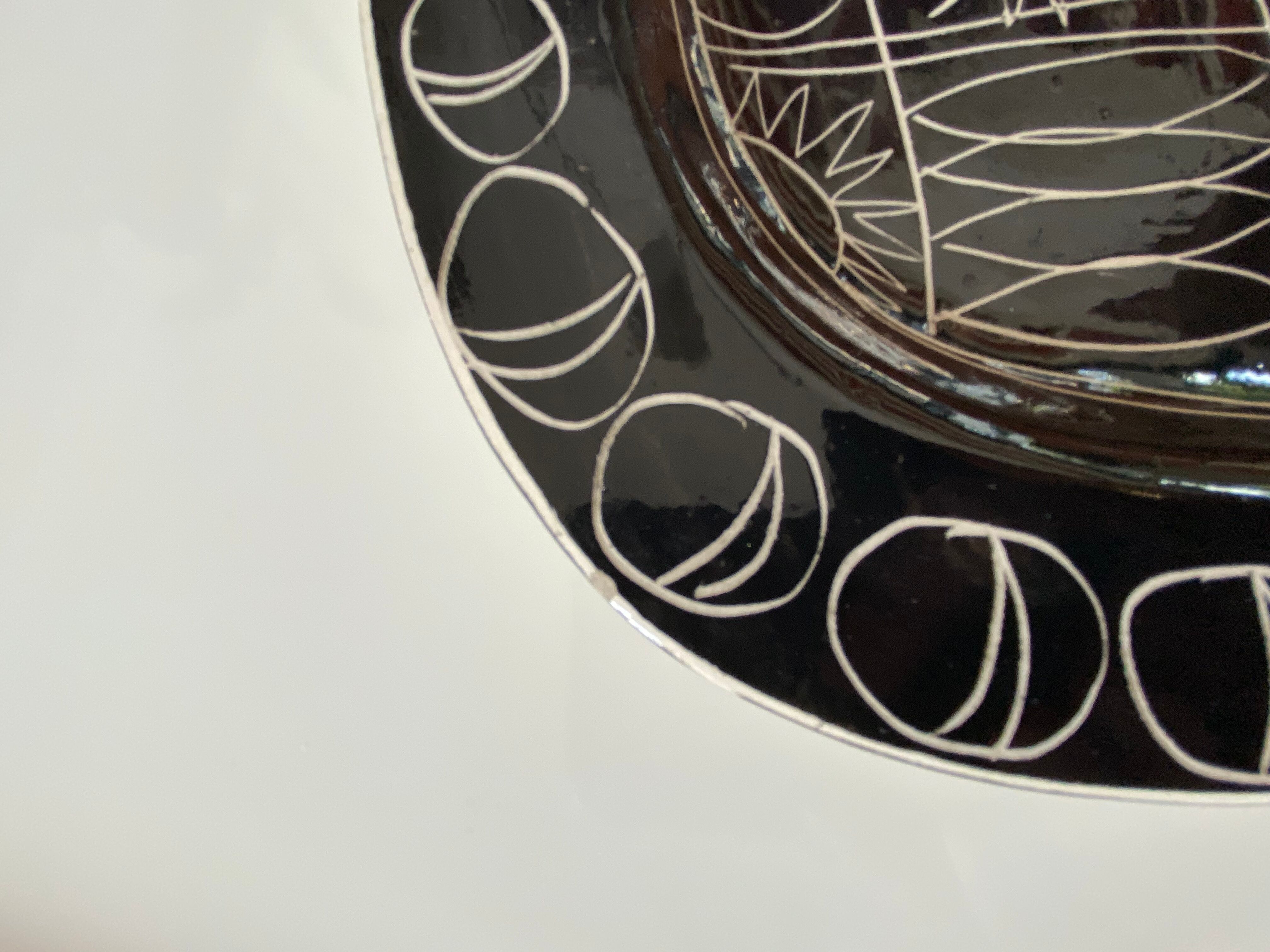 Ceramic dish Pouchain