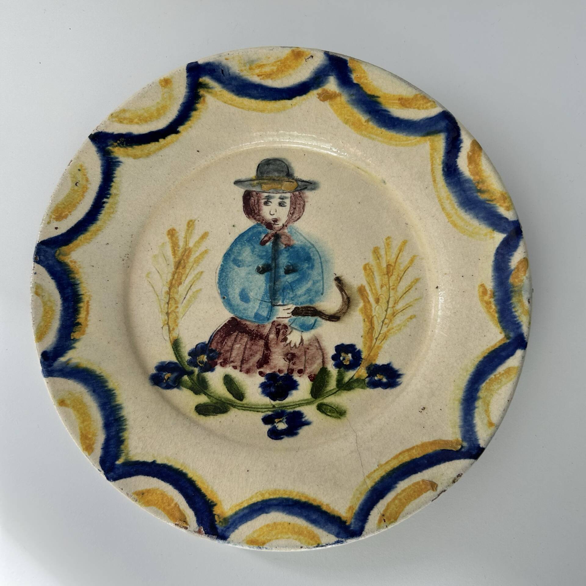 Old plate signed Redondo Martelo