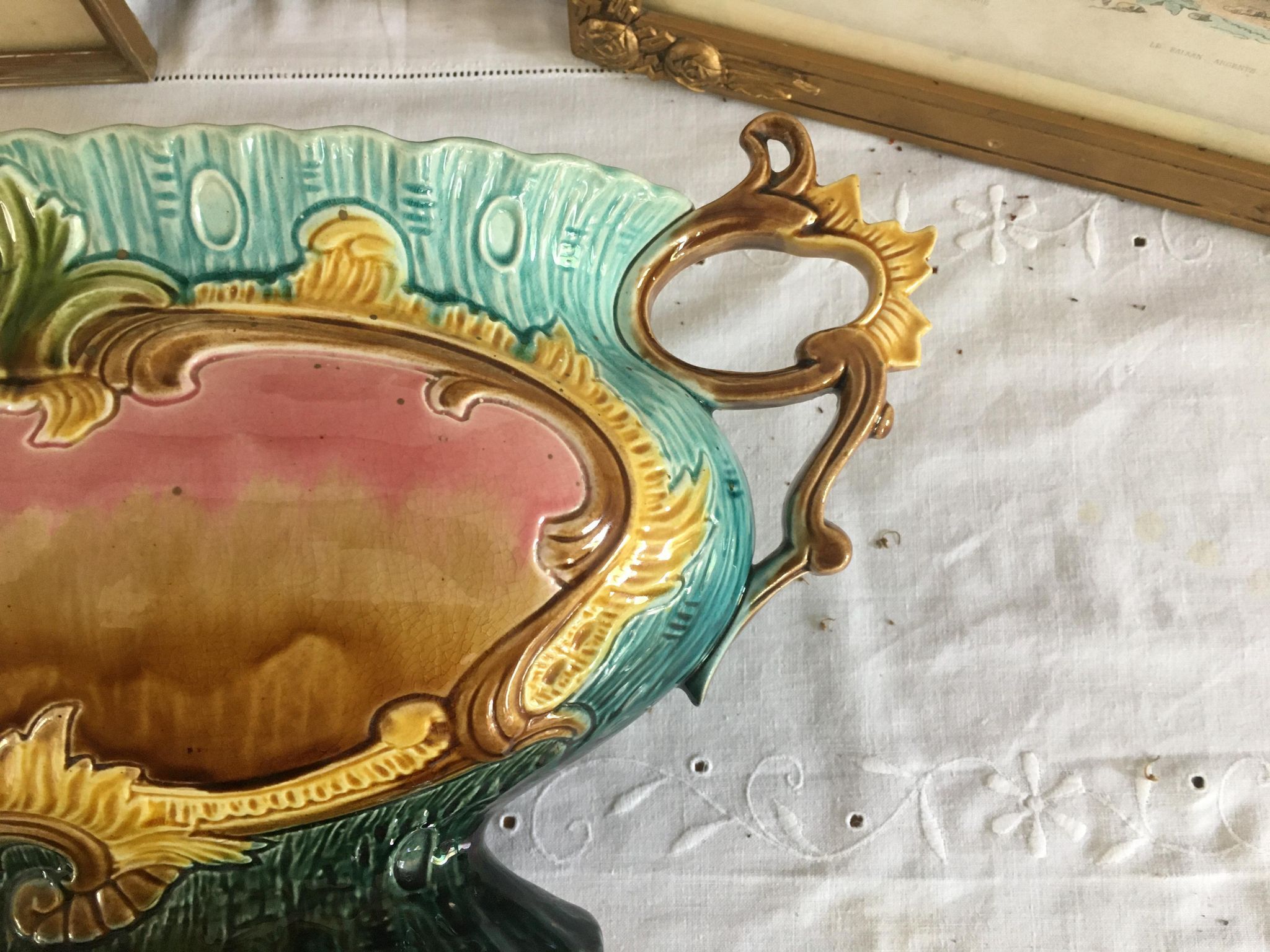 Art Nouveau planter barbotine Majolica 19th
