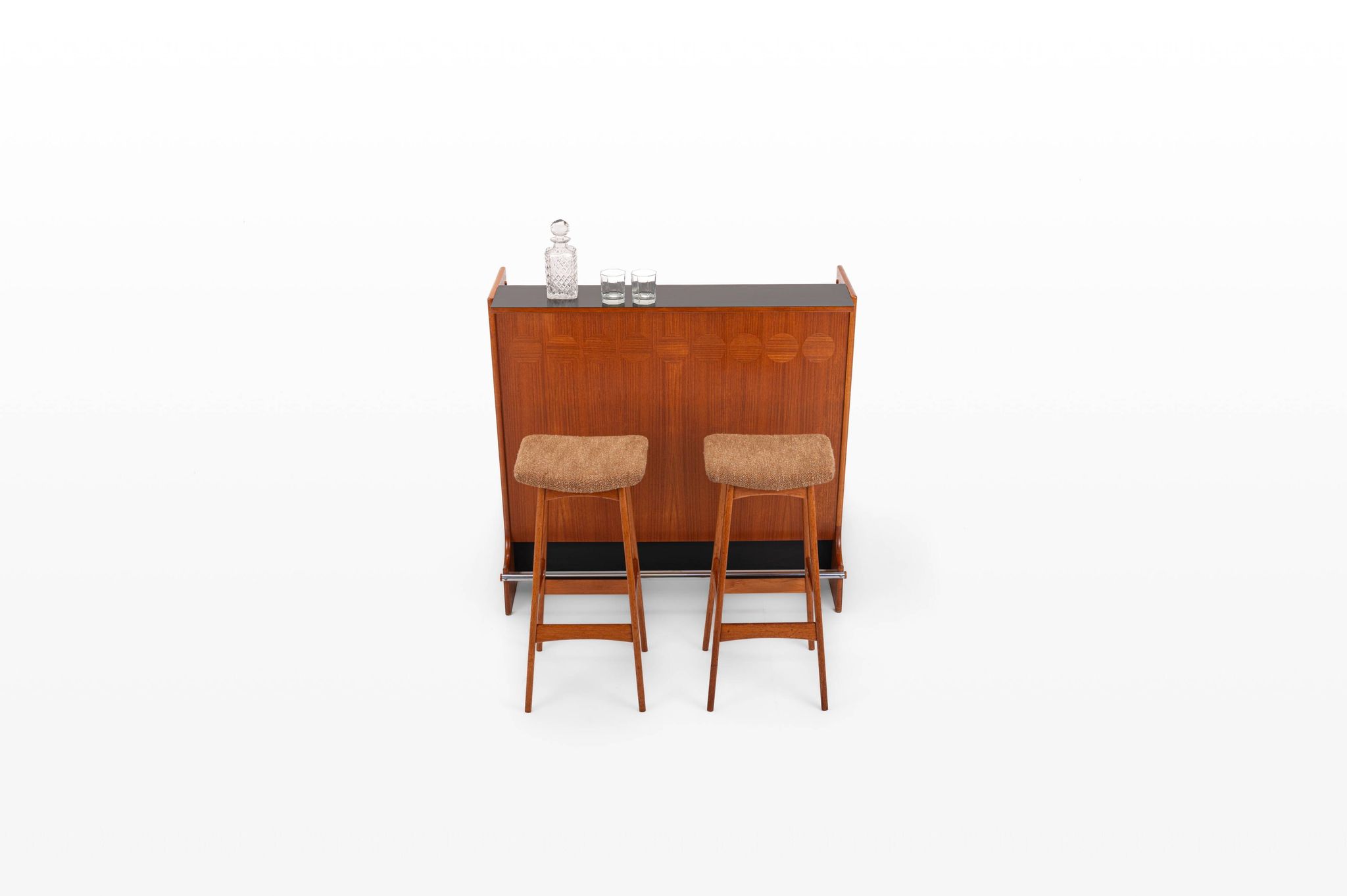 SK661 Cocktail Cabinet and Bar Stools by Johannes Andersen for Skaaning & Son 1960s