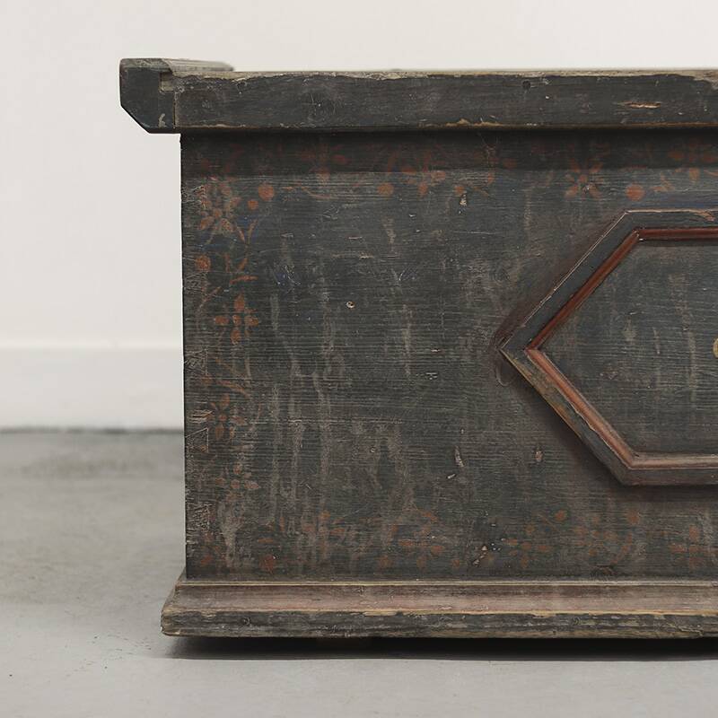 Antique Folk Art Painted bridal chest