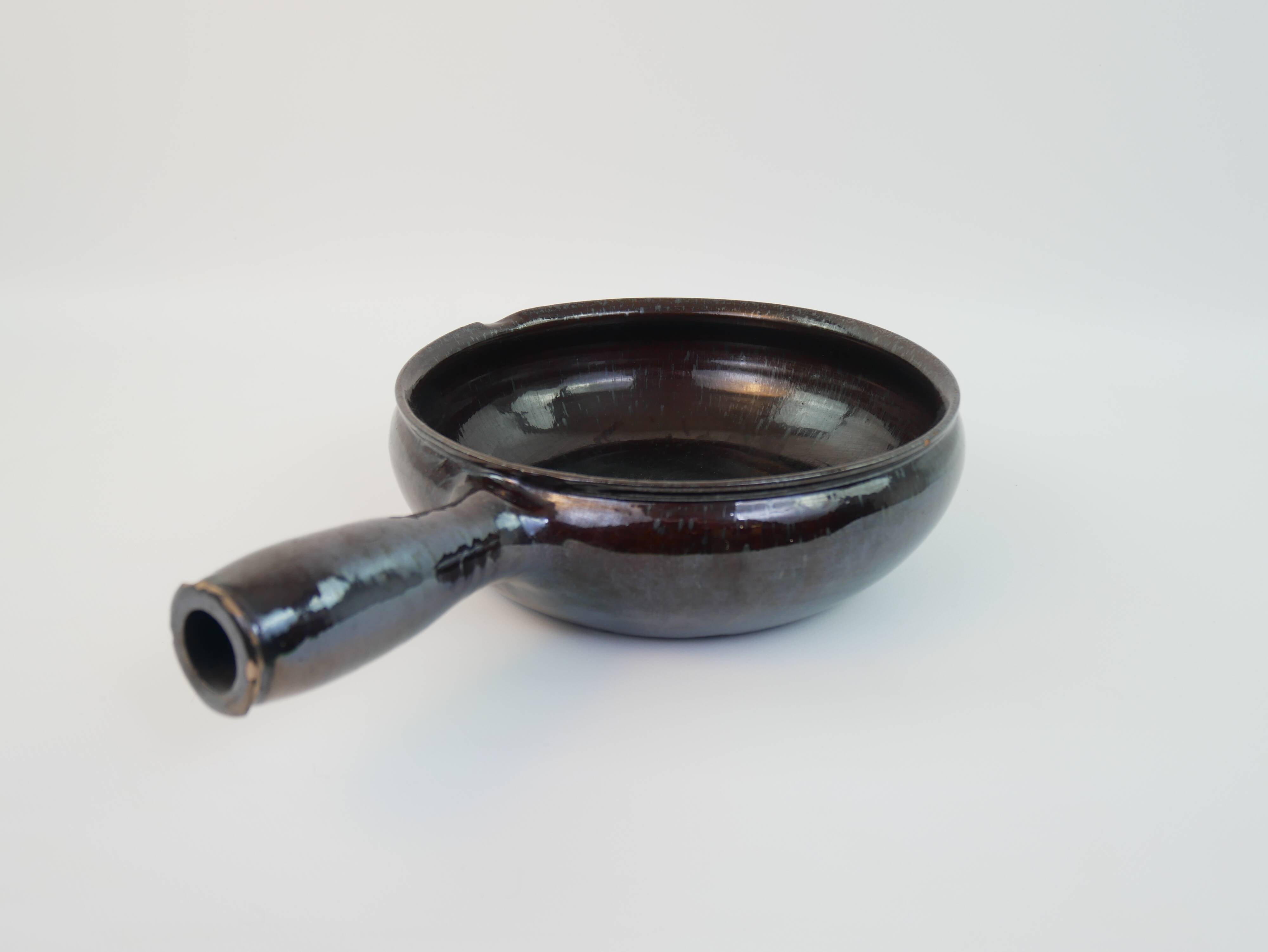 Ebony enameled ceramic fondue pot signed André Martin Vallauris 1950s