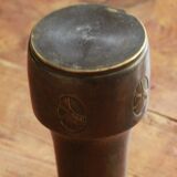 Ancien vase en métal