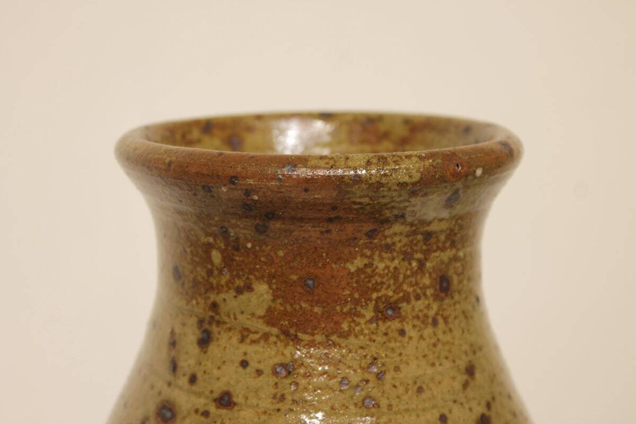 Important vase en grès pyrité de Guy Baudat (1938-2019)