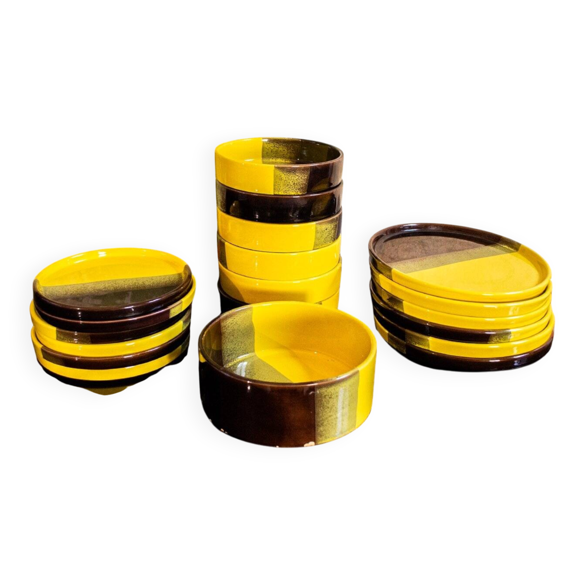 Ceramic coffee service by SIC Ceramiche Artistiche, 1970s, set of 19.