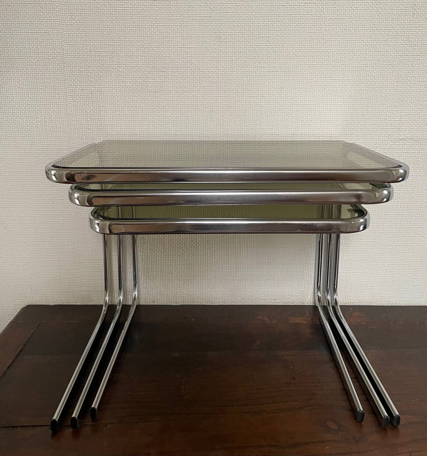 Nesting coffee tables 1970