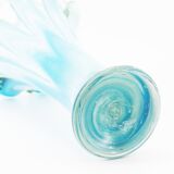 Vase bleu en verre