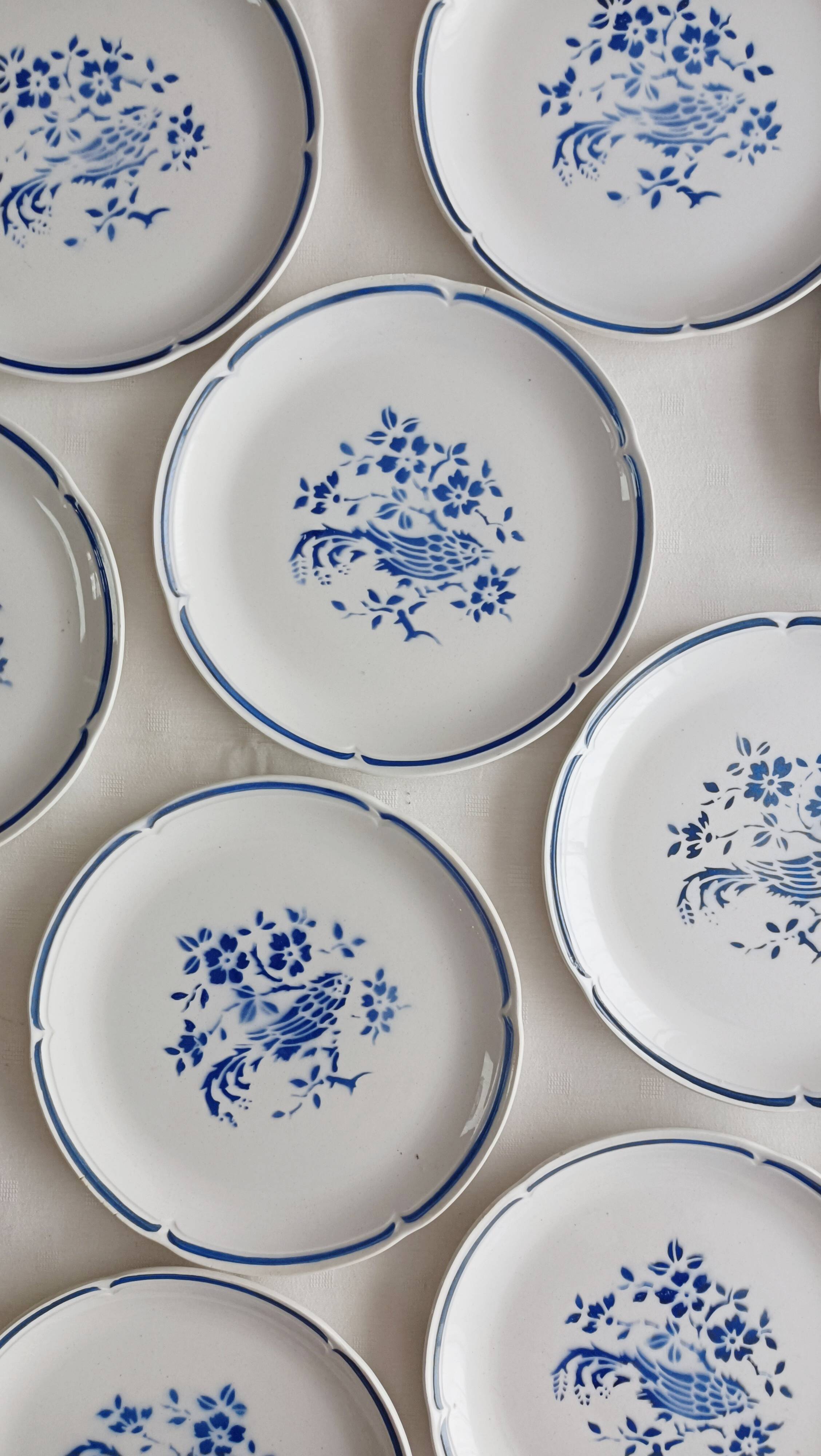 Set of 10 Moulin des Loups dinner plates, Alain