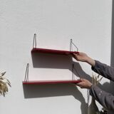 Duo of wall shelves in vintage red and black wood  1970.