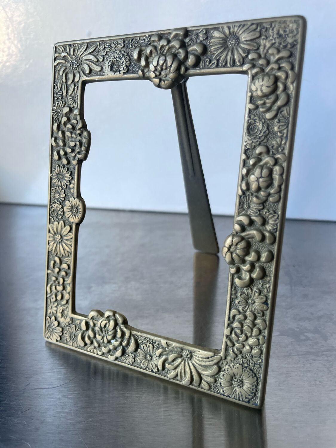 Antique Japanese Bronze Metal frame  13.5 cm x 10.5cm