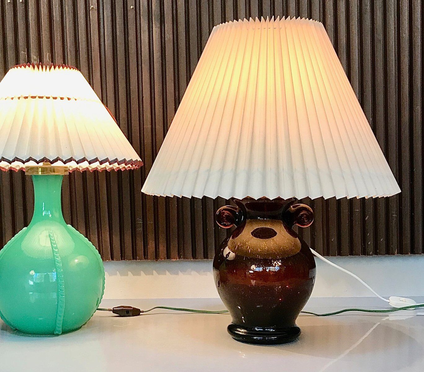 Vintage Italian Murano glass amphora-shaped table lamp, 1950s