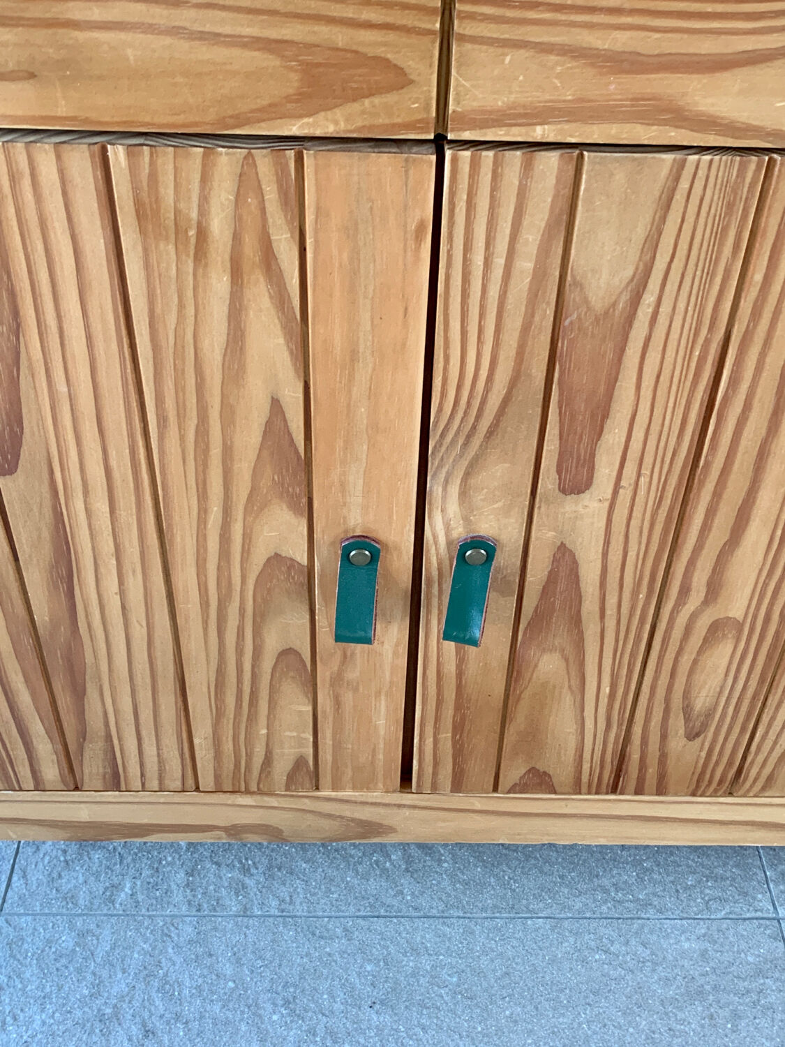 Vintage commode pour chambre de bébé