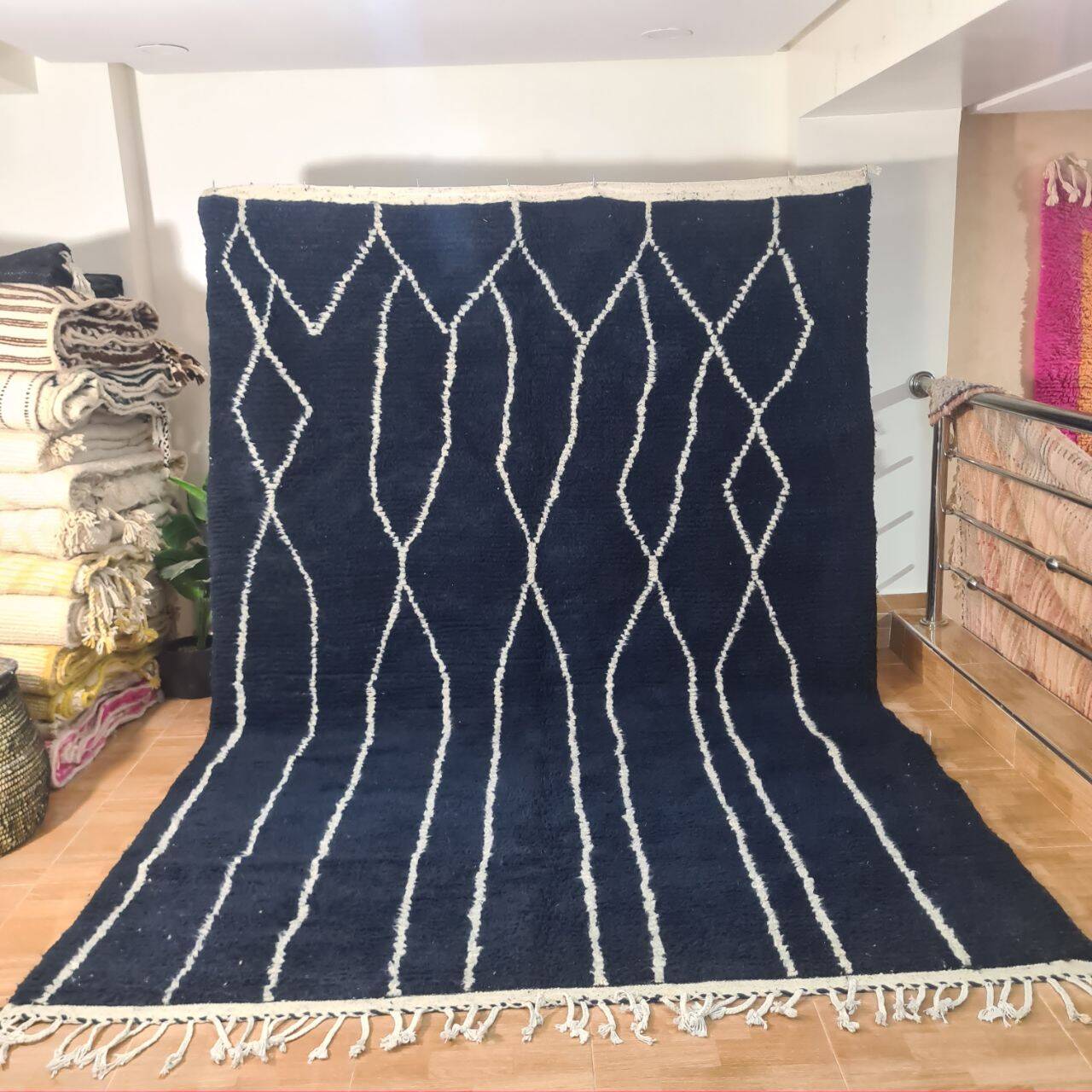 Handmade Moroccan Berber rug 300 x 200 cm