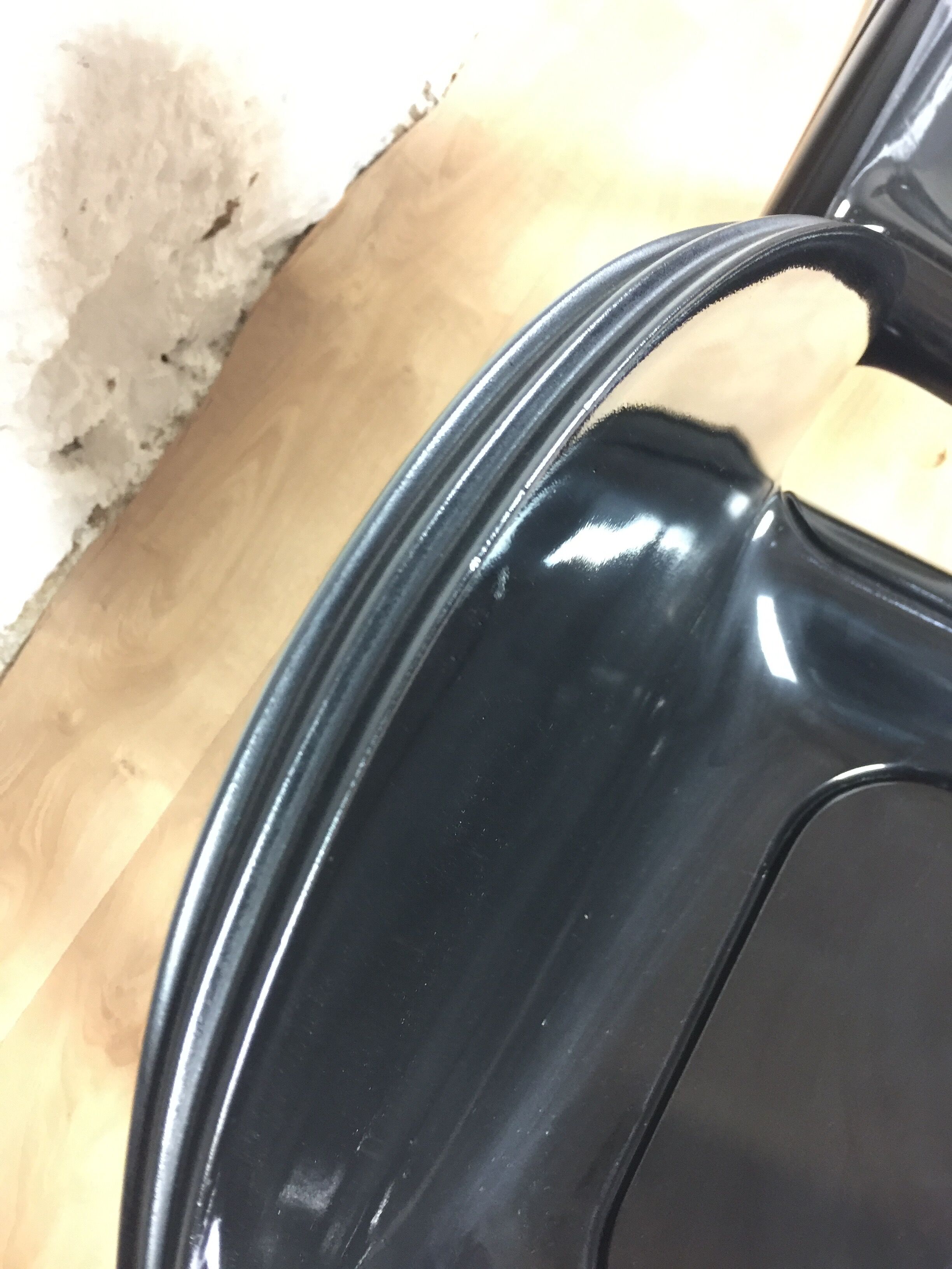 Pair of chairs n°4854 by Gae Aulenti