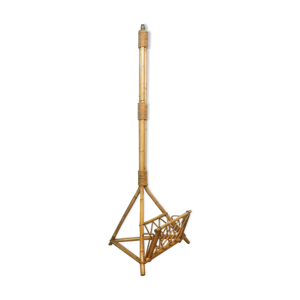 lampadaire porte-revues