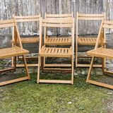 Set of 6 wooden folding chairs