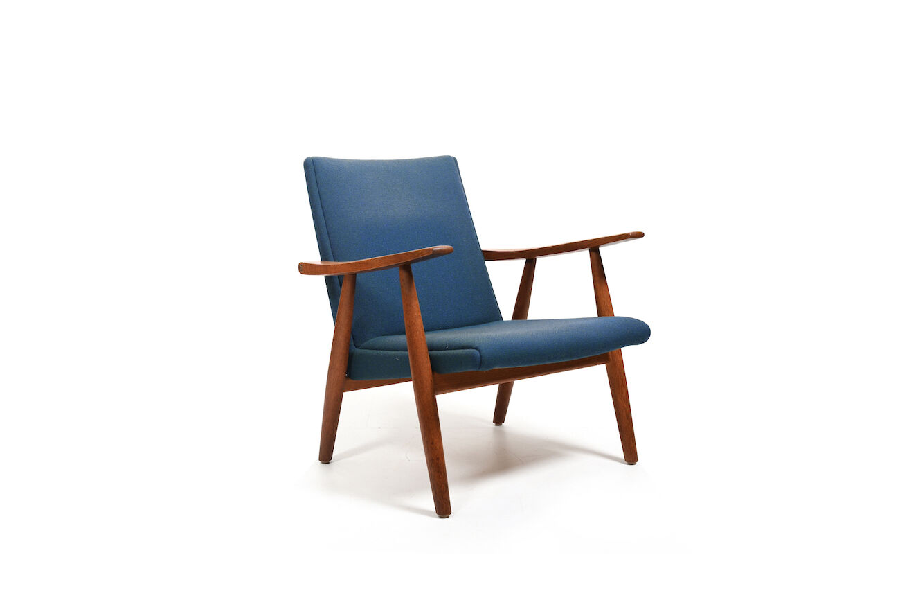 GE-260  Easychair in Oak by Hans J. Wegner 1950s