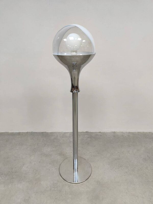 Lampadaire globe en verre de Murano design italien vintage Targetti 1960