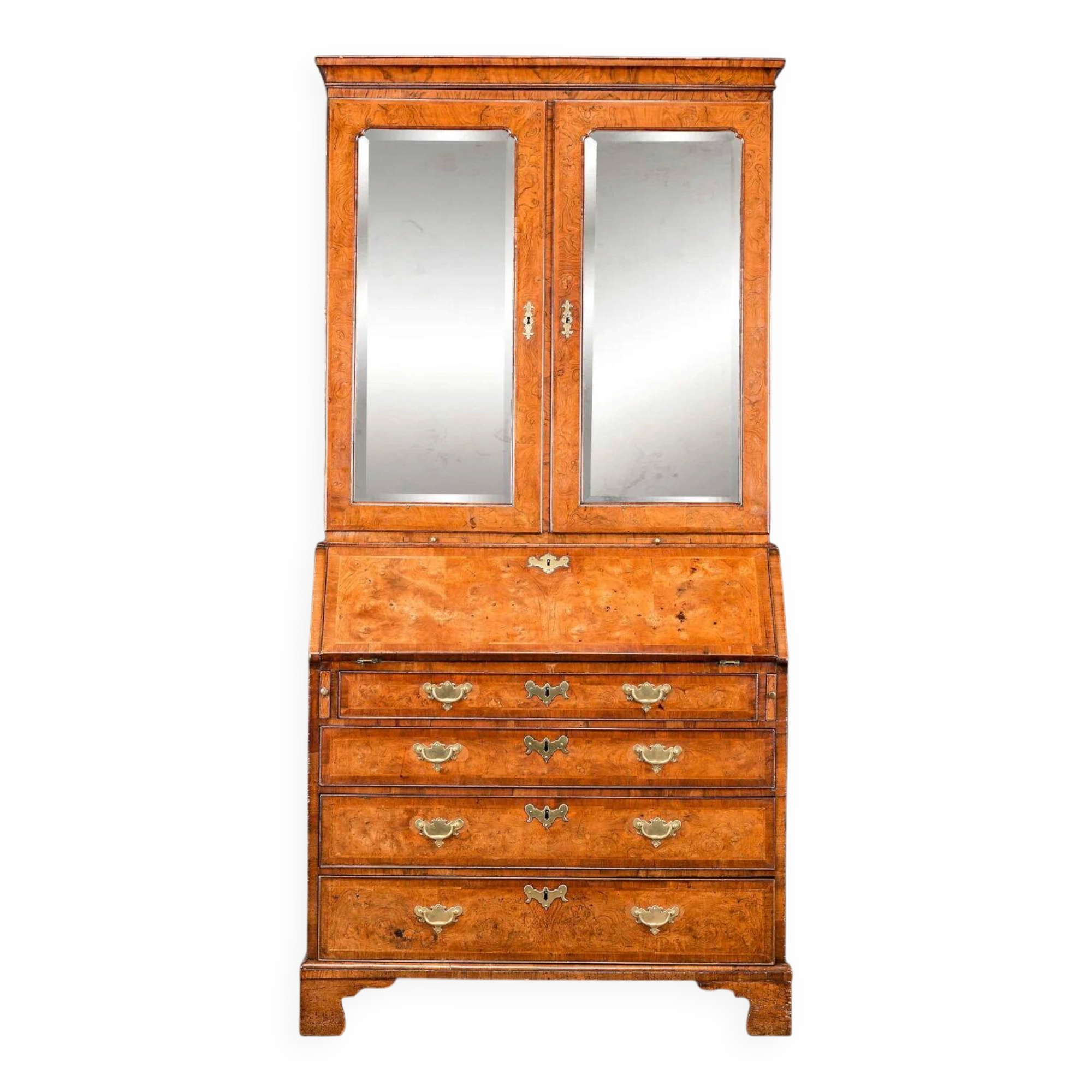 Queen Anne trumeau in walnut and oak, Great Britain, 18th century
