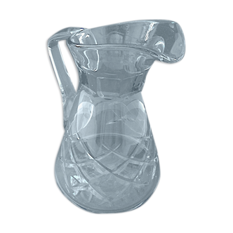 "Vintage" ewer in cut colorless crystal