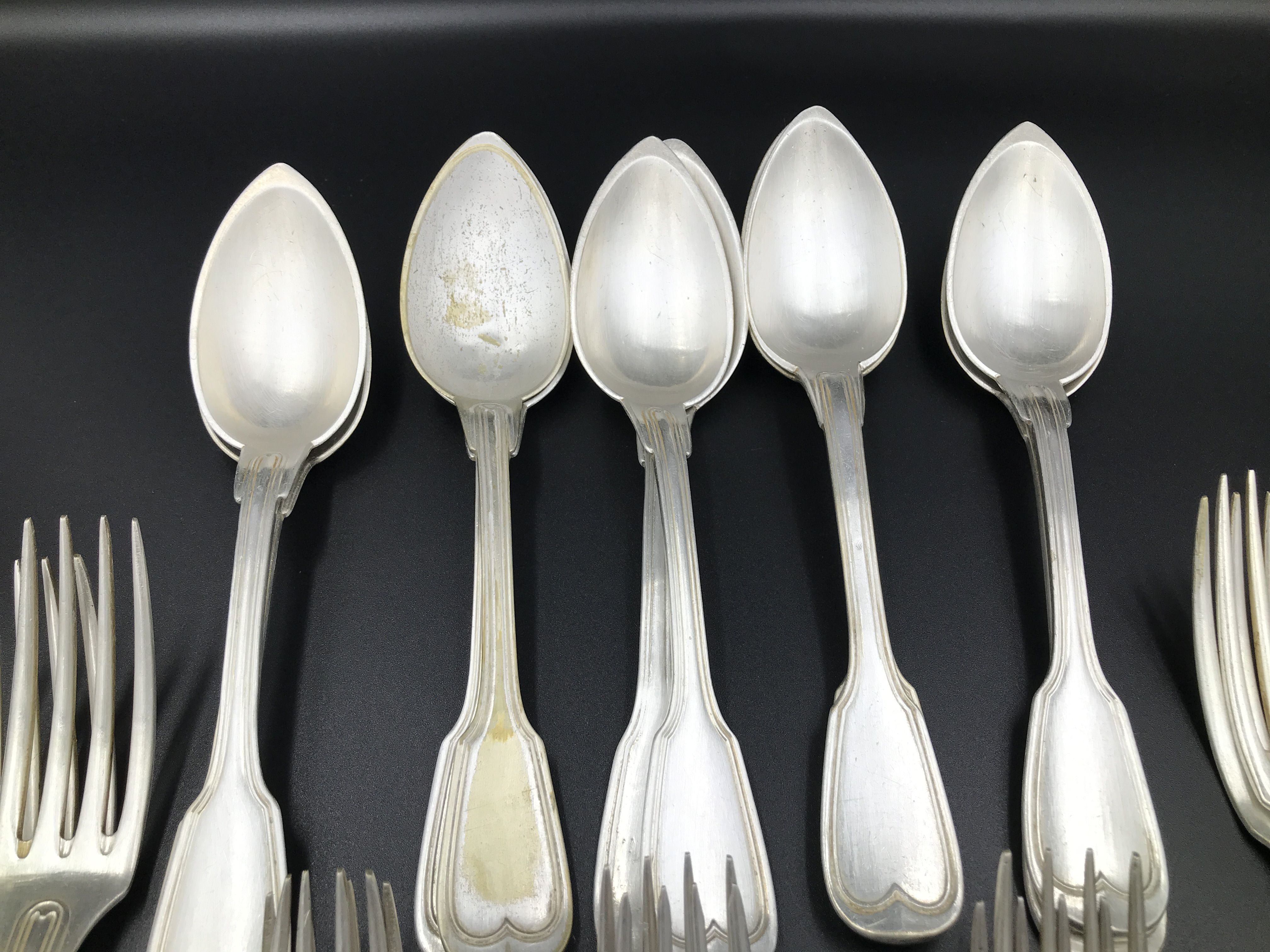 series of 20 old silverware forks and vintage spoons